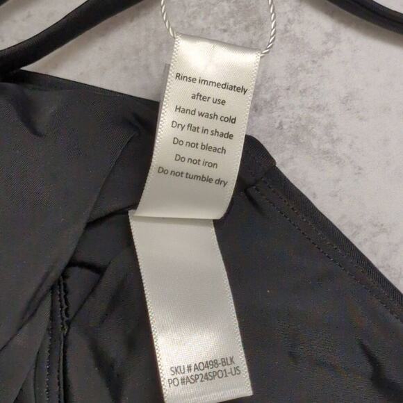 NWT Andie Lanikai Black V-Neck Spaghetti Straps One Piece Swimsuit Medium Tall - Picture 7 of 9